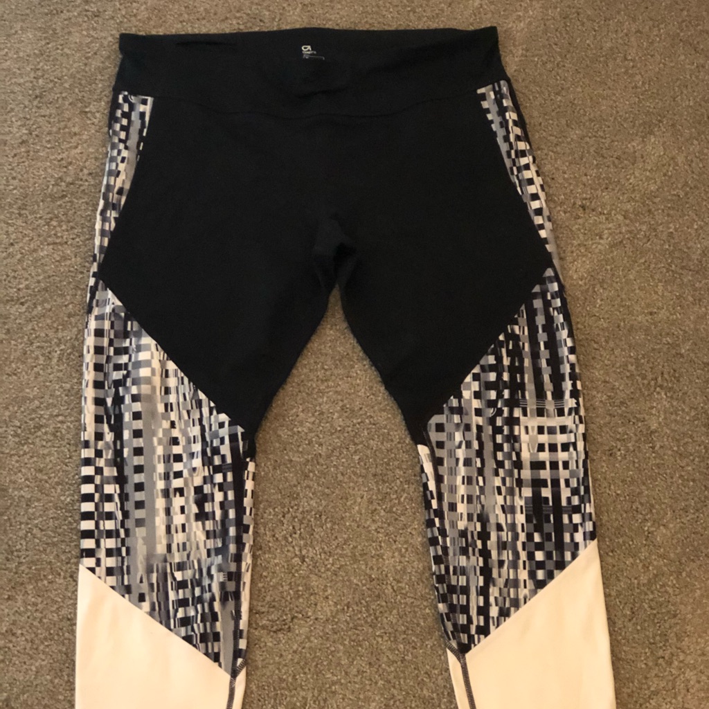 Gap Workoit Capris